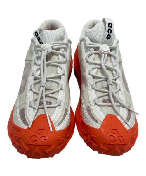 NIKE ACG（ナイキエーシージー）NIKE ACG (ナイキエージーシー) スニーカー ホワイト×オレンジ サイズ:27.5の古着・服飾アイテム