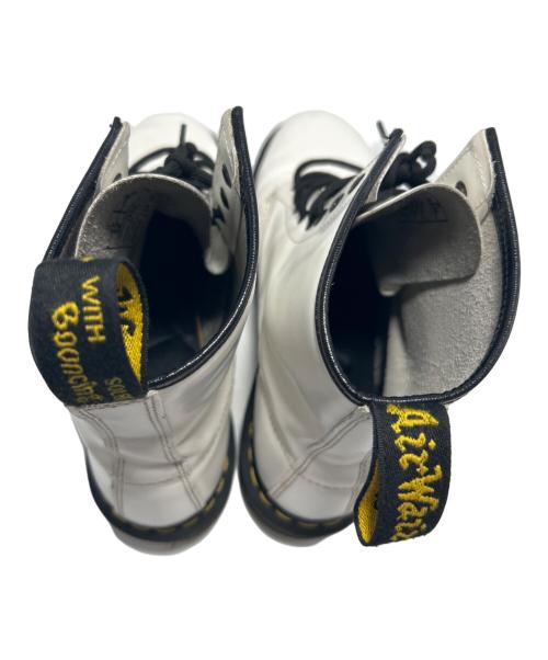 Dr.Martens（ドクターマーチン）Dr.Martens (ドクターマーチン) 8ホールブーツ ホワイト サイズ:UK8の古着・服飾アイテム