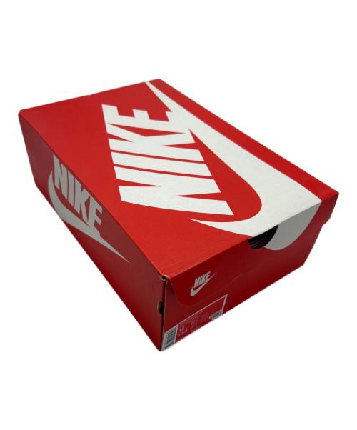 NIKE（ナイキ）NIKE (ナイキ) スニーカー グレー×レッド サイズ:30 未使用品の古着・服飾アイテム