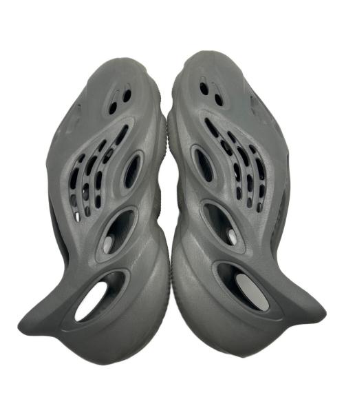 YEEZY（イージー）YEEZY (イージー) Foam Runner グレー系 サイズ:9の古着・服飾アイテム