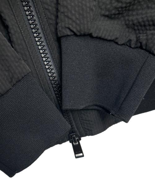 ARMANI EXCHANGE（アルマーニ エクスチェンジ）ARMANI EXCHANGE (アルマーニ エクスチェンジ) ブルゾン ブラック サイズ:Sの古着・服飾アイテム