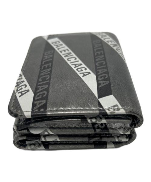BALENCIAGA（バレンシアガ）BALENCIAGA (バレンシアガ) 3つ折り財布 シルバーの古着・服飾アイテム