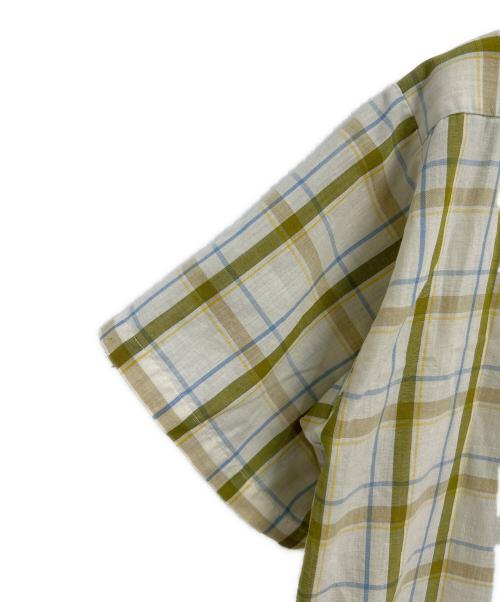 Truval（テュルーバル）Truval (テュルーバル) 半袖シャツ マルチカラー サイズ:Mの古着・服飾アイテム