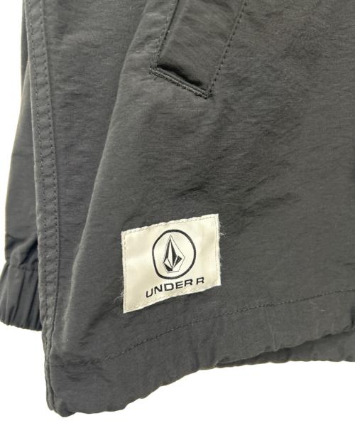 Ron Herman（ロンハーマン）Ron Herman (ロンハーマン) UNDER R(VOLCOM) コーチジャケット ブラック サイズ:Mの古着・服飾アイテム