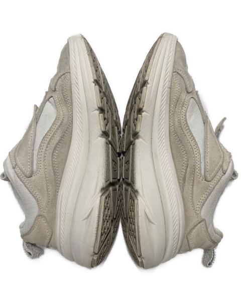 UGG（アグ）UGG (アグ) スニーカー ホワイト×グレー サイズ:22.5の古着・服飾アイテム