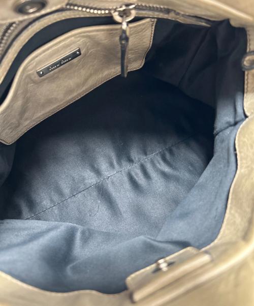 MIU MIU（ミュウミュウ）MIU MIU (ミュウミュウ) 2WAYショルダーバッグ アイボリーの古着・服飾アイテム