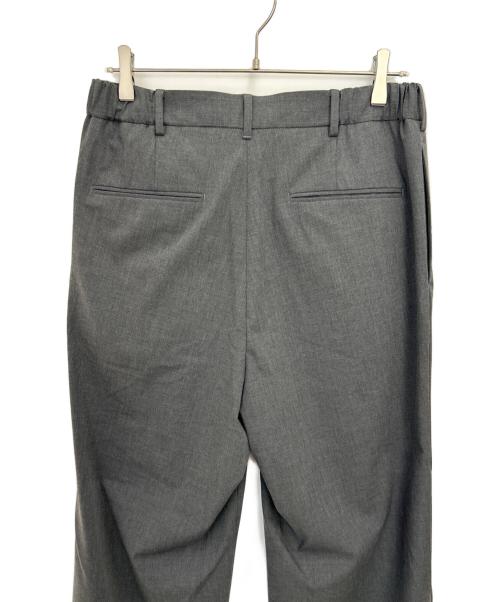 BEAUTY&YOUTH（ビューティーアンドユース）BEAUTY&YOUTH (ビューティーアンドユース) TR TRO バギー トラウザー グレー サイズ:L 未使用品の古着・服飾アイテム