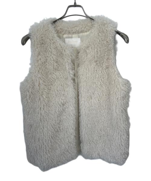 BALLSEY（ボールジィ）BALLSEY (ボールジィ) プードルファークルーネックジレ ホワイト サイズ:36の古着・服飾アイテム