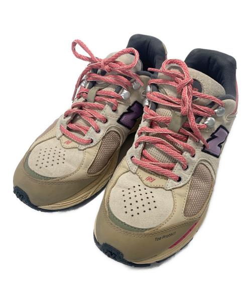 NEW BALANCE（ニューバランス）NEW BALANCE (ニューバランス) スニーカー ベージュ×ピンク サイズ:26.5の古着・服飾アイテム