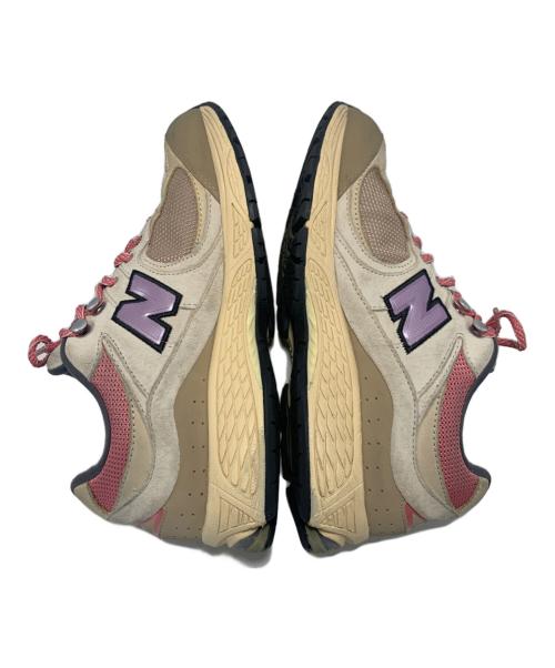 NEW BALANCE（ニューバランス）NEW BALANCE (ニューバランス) スニーカー ベージュ×ピンク サイズ:26.5の古着・服飾アイテム