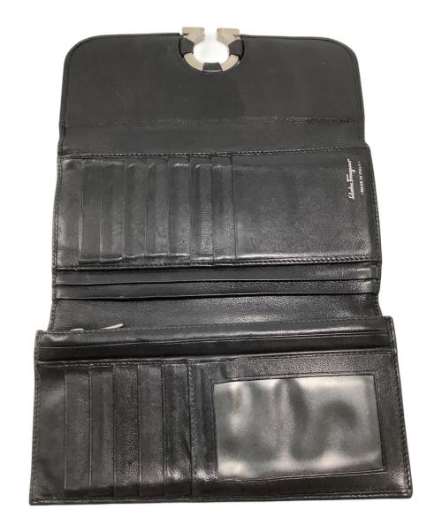Salvatore Ferragamo（サルヴァトーレ フェラガモ）Salvatore Ferragamo (サルヴァトーレ フェラガモ) 2つ折り財布 ブラックの古着・服飾アイテム