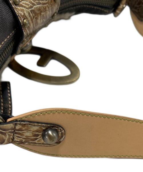 GUESS（ゲス）GUESS (ゲス) ワンショルダーバッグの古着・服飾アイテム