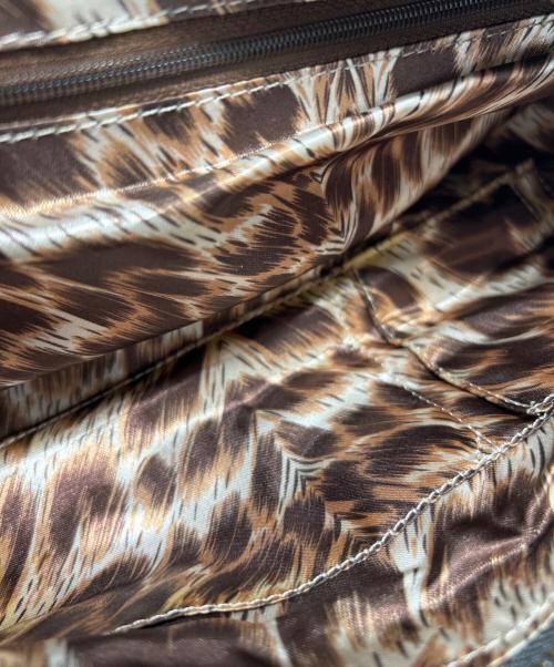 GUESS（ゲス）GUESS (ゲス) ワンショルダーバッグの古着・服飾アイテム