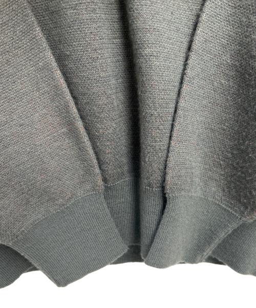 VIOLA&ROSES（ビオラ＆ローゼス）VIOLA&ROSES (ビオラ＆ローゼス) Mr.Gentleman (ミスタージェントルマン) 厚手ニット グレー サイズ:Sの古着・服飾アイテム