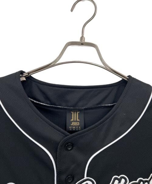 三代目 J Soul Brothers（サンダイメ ジェーソールブラザーズ）三代目 J Soul Brothers (サンダイメ ジェーソールブラザーズ) ベースボールシャツ サイズ:Fの古着・服飾アイテム