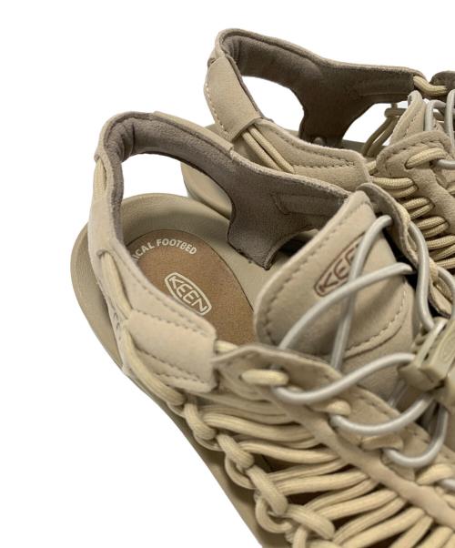 KEEN（キーン）KEEN (キーン) サンダル ベージュ サイズ:25の古着・服飾アイテム