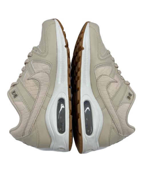 NIKE（ナイキ）NIKE (ナイキ) スニーカー ベージュ サイズ:24.5の古着・服飾アイテム