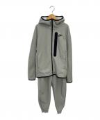 NIKEナイキ）の古着「テック フリース ウィンター ジョガー パンツ」｜グレー