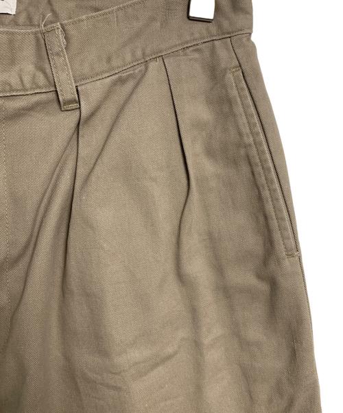 threads&THINGS（スレッズ アンド シングス）threads&THINGS (スレッズ アンド シングス) コットンチノ2タックパンツ グレー サイズ:SIZE 76cm（W30）の古着・服飾アイテム
