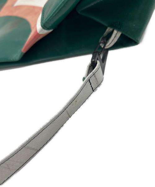 FREITAG（フライターグ）FREITAG (フライターグ) 2WAYトートバッグ グリーン×ホワイト×レッドの古着・服飾アイテム