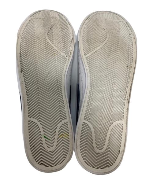 NIKE（ナイキ）NIKE (ナイキ) スニーカー ホワイト×ブルー サイズ:26の古着・服飾アイテム