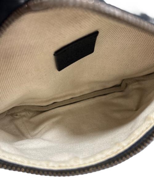GUCCI（グッチ）GUCCI (グッチ) スモールベルトバッグ ブラックの古着・服飾アイテム
