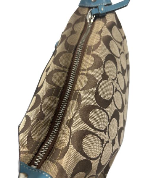 COACH（コーチ）COACH (コーチ) アクセサリーポーチ ベージュ×ブルーの古着・服飾アイテム