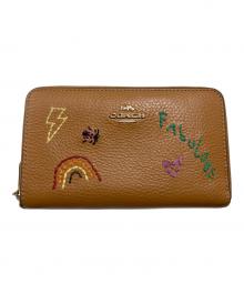 COACH（コーチ）の古着「刺繍ラウンドファスナー財布」｜ブラウン系
