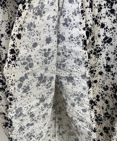 FRAY ID（フレイ アイディー）FRAY ID (フレイ アイディー) 半袖ワンピース アイボリー×ブラック サイズ:1の古着・服飾アイテム