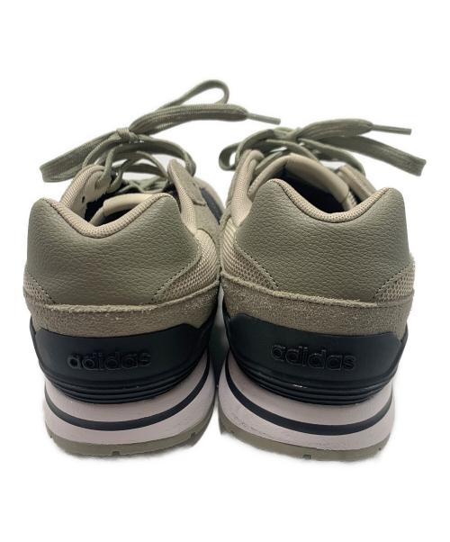 adidas（アディダス）adidas (アディダス) スニーカー グレー サイズ:26.5の古着・服飾アイテム