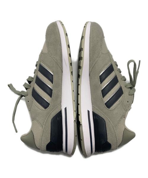 adidas（アディダス）adidas (アディダス) スニーカー グレー サイズ:26.5の古着・服飾アイテム