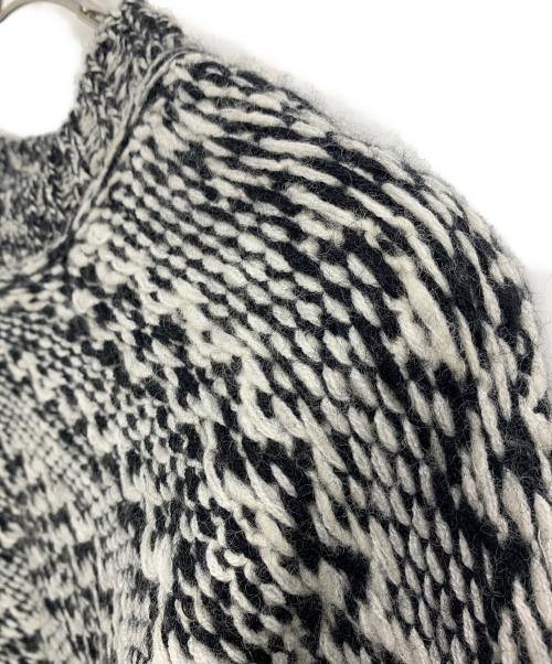 WILLY CHAVARRIA（ウィリーチャバリア）WILLY CHAVARRIA (ウィリーチャバリア) 厚手ニット ブラック×ホワイト サイズ:Fの古着・服飾アイテム