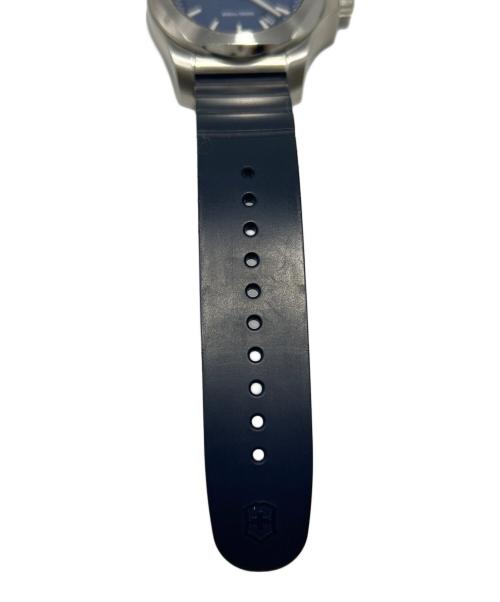 VICTORINOX（ビクトリノックス）VICTORINOX (ビクトリノックス) 腕時計 シルバー×ネイビーの古着・服飾アイテム