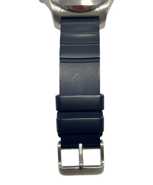 VICTORINOX（ビクトリノックス）VICTORINOX (ビクトリノックス) 腕時計 シルバー×ネイビーの古着・服飾アイテム