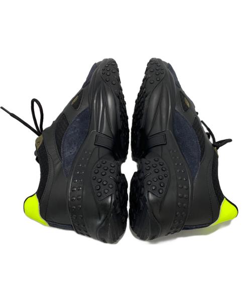 TOD'S（トッズ）TOD'S (トッズ) スニーカー ブラック サイズ:UK7の古着・服飾アイテム