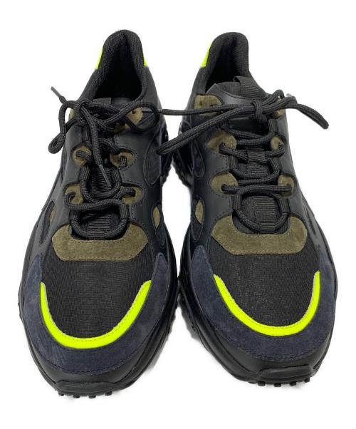 TOD'S（トッズ）TOD'S (トッズ) スニーカー ブラック サイズ:UK7の古着・服飾アイテム