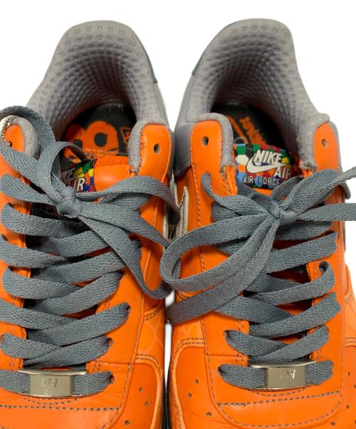 NIKE（ナイキ）NIKE (ナイキ) スニーカー オレンジ×グレー サイズ:27.5の古着・服飾アイテム