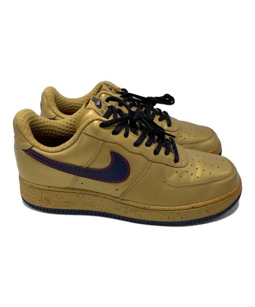 NIKE（ナイキ）NIKE (ナイキ) スニーカー ゴールド サイズ:27.5の古着・服飾アイテム