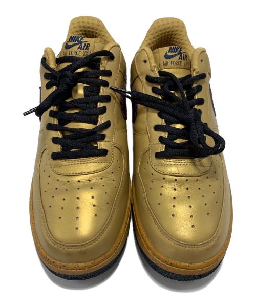 NIKE（ナイキ）NIKE (ナイキ) スニーカー ゴールド サイズ:27.5の古着・服飾アイテム