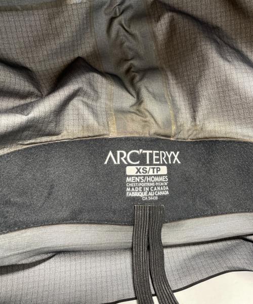 ARC'TERYX（アークテリクス）ARC'TERYX (アークテリクス) leaf alpha lt jacket gen2 カーキ サイズ:XSの古着・服飾アイテム