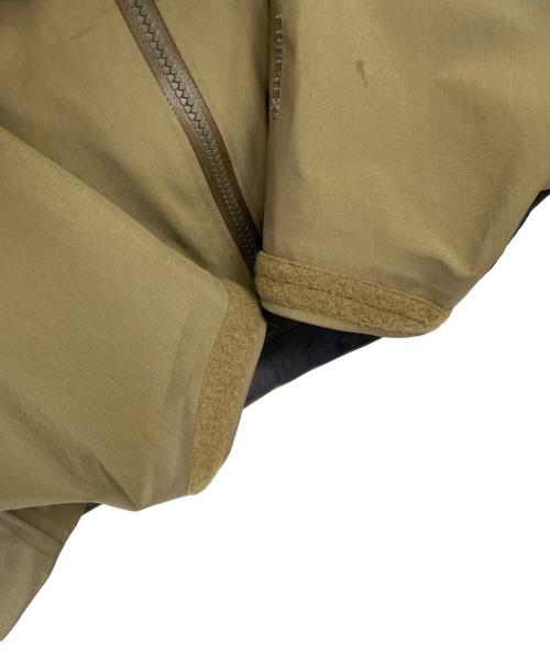 ARC'TERYX（アークテリクス）ARC'TERYX (アークテリクス) leaf alpha jacket カーキ サイズ:XSの古着・服飾アイテム