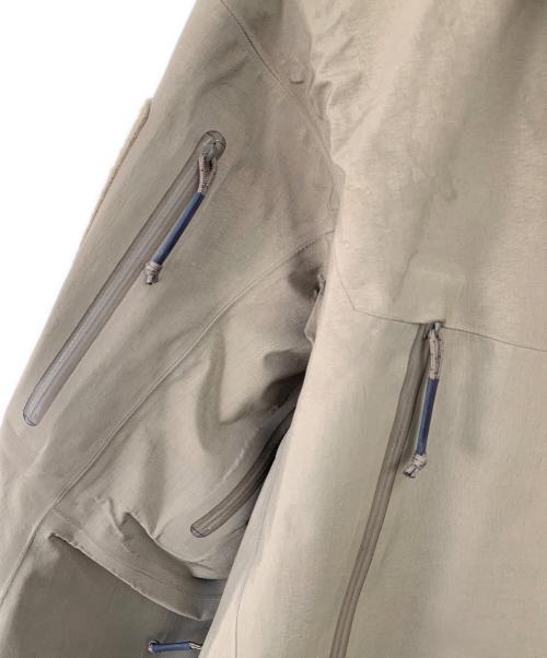 ARC'TERYX（アークテリクス）ARC'TERYX (アークテリクス) leaf alpha jacket カーキ サイズ:XSの古着・服飾アイテム
