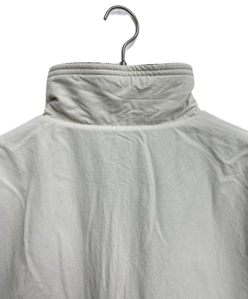 KEBOZ（ケボズ）KEBOZ (ケボズ) ナイロンフリースリバーシブルジャケット ブラック/ホワイト サイズ:L 未使用品の古着・服飾アイテム