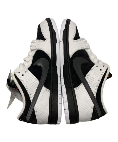 NIKE SB（ナイキエスビー）NIKE SB (ナイキエスビー) TIGHTBOOTH PRODUCTION (タイトブースプロダクション) スニーカー ブラック×ホワイト サイズ:26cm 未使用品の古着・服飾アイテム