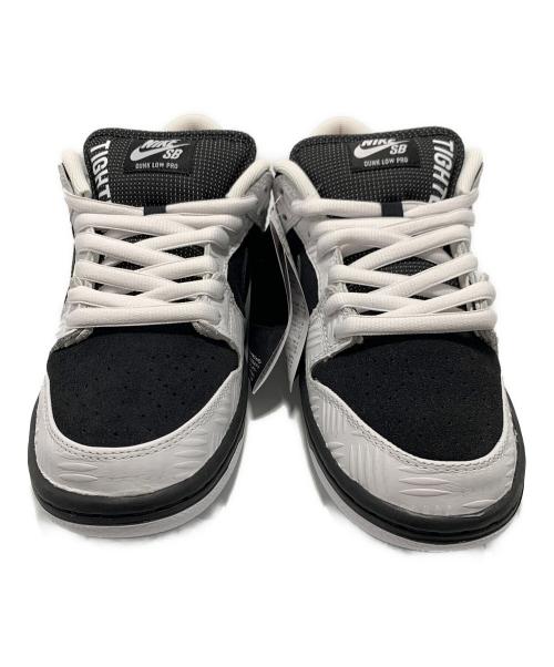 NIKE SB（ナイキエスビー）NIKE SB (ナイキエスビー) TIGHTBOOTH PRODUCTION (タイトブースプロダクション) スニーカー ブラック×ホワイト サイズ:26cm 未使用品の古着・服飾アイテム
