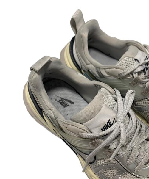 NIKE（ナイキ）NIKE (ナイキ) スニーカー グレー サイズ:26cmの古着・服飾アイテム