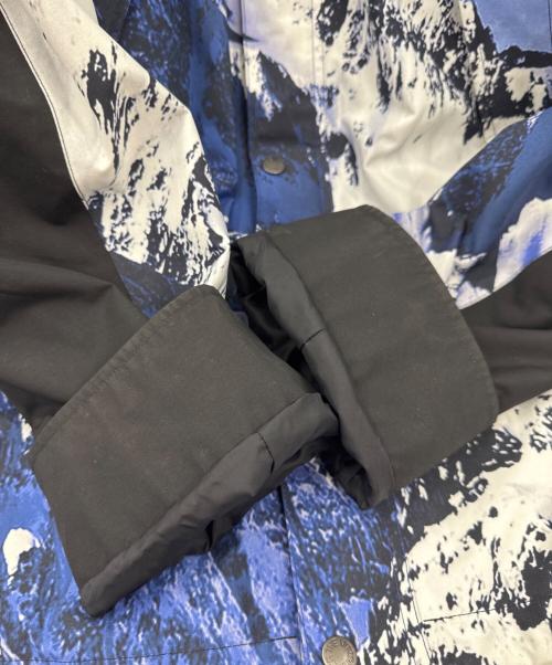 THE NORTH FACE（ザ ノース フェイス）THE NORTH FACE (ザ ノース フェイス) SUPREME (シュプリーム) マウンテンパーカー ブルー×ホワイト×ブラック サイズ:SPの古着・服飾アイテム