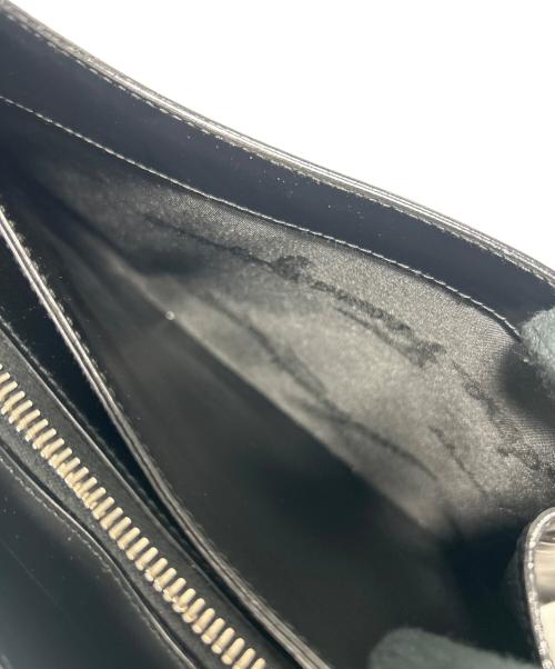 Salvatore Ferragamo（サルヴァトーレ フェラガモ）Salvatore Ferragamo (サルヴァトーレ フェラガモ) ワンショルダーバッグ ブラックの古着・服飾アイテム