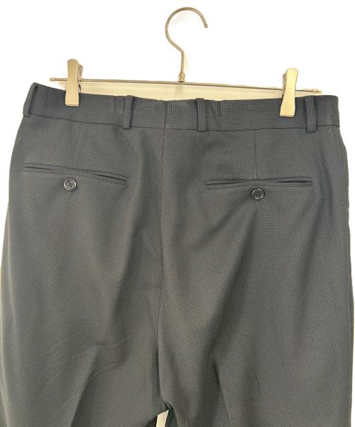 HUGO BOSS（ヒューゴ ボス）HUGO BOSS (ヒューゴ ボス) 3ピースセットアップスーツ ブラック サイズ:48の古着・服飾アイテム