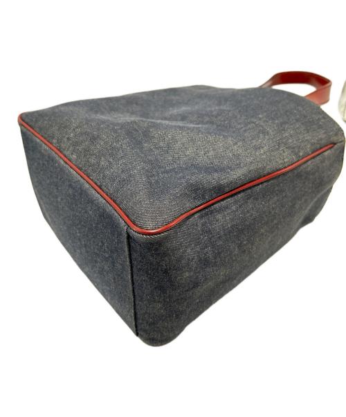 BURBERRY（バーバリー）BURBERRY (バーバリー) デニムハンドバッグ インディゴの古着・服飾アイテム